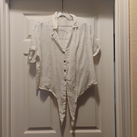 Bundle of Hollister Clothing Longsleeve Short Sleeve Shorts Mixed Size L - Picture 5 of 16